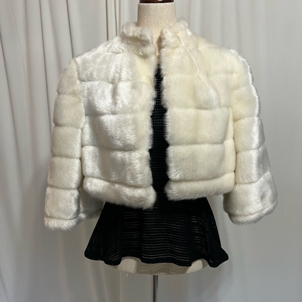 Elegant Vintage Ivory Faux Fur Cropped Bolero Jacket Size S